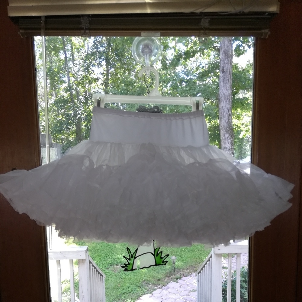 Size 7 little girls crinoline for pageant dress.